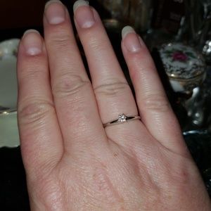 14k white gold promise ring